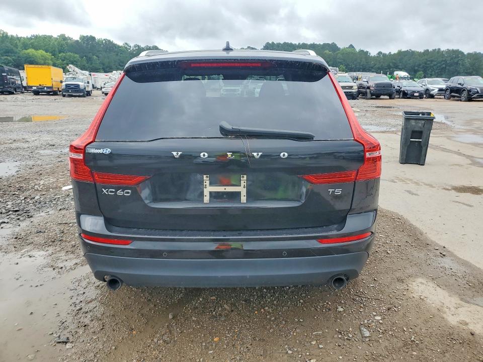 54333016 :رقم المزاد ، LYV102RK5KB184765 vin ، 2019 Volvo Xc60 مزاد بيع