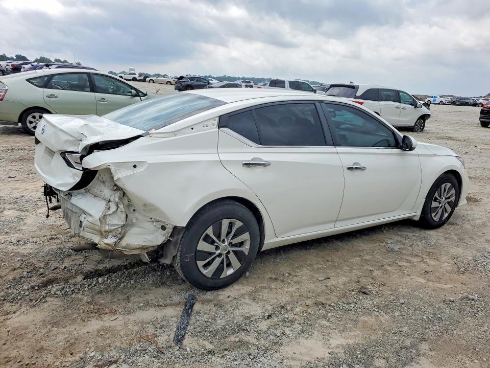54020906 :رقم المزاد ، 1N4BL4BV5MN399244 vin ، 2021 Nissan Altima مزاد بيع