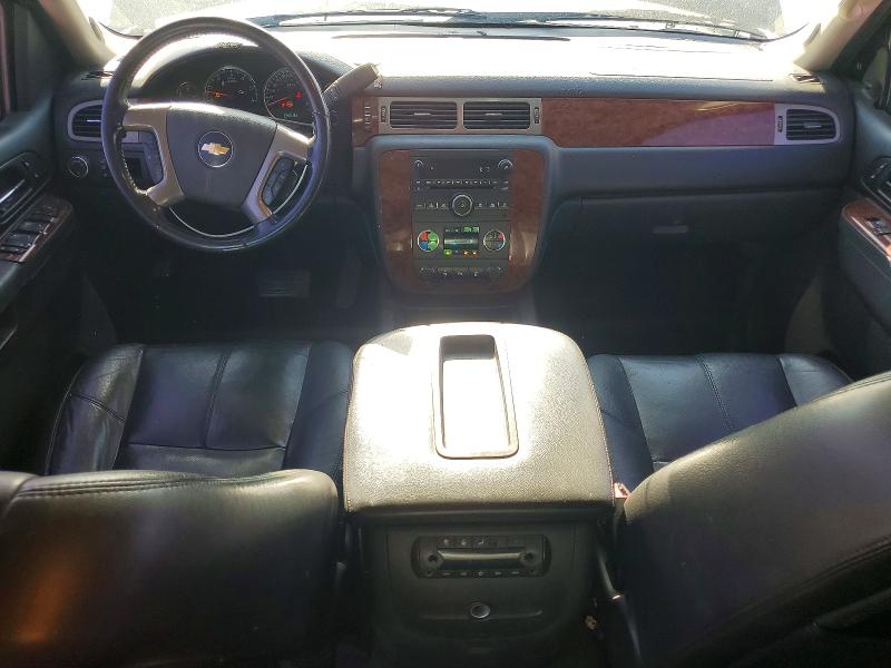 52741636 :رقم المزاد ، 1GNSCJE02DR218173 vin ، 2013 Chevrolet Suburban مزاد بيع