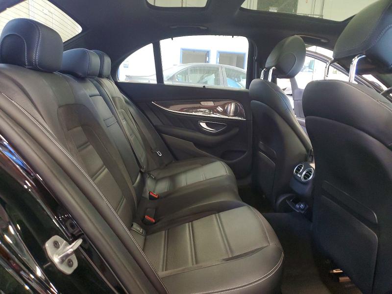 53036446 :رقم المزاد ، WDDZF6BB3KA490492 vin ، 2019 Mercedes-benz E مزاد بيع