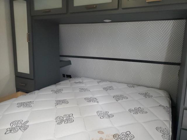 53759376 :رقم المزاد ، 4YDTBLL26NT434965 vin ، 2022 Keystone Rv Bullet مزاد بيع