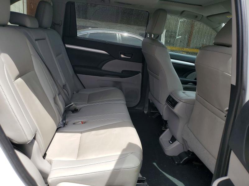 51651866 :رقم المزاد ، 5TDJZRFH8KS584899 vin ، 2019 Toyota Highlander مزاد بيع