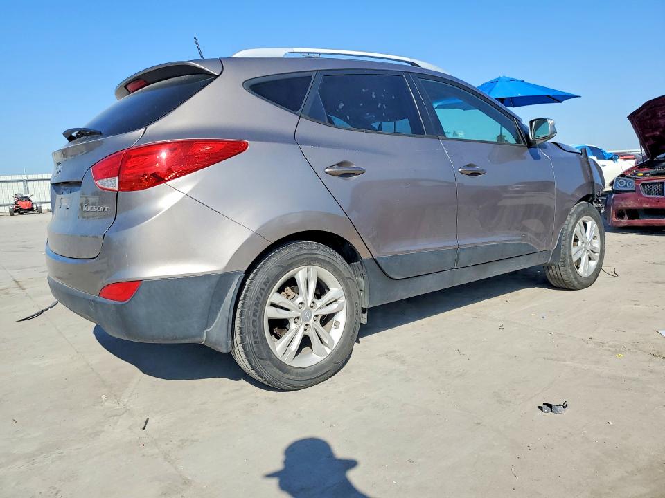 2012 Hyundai Tucson მანქანა იყიდება აუქციონზე, vin: KM8JU3AC6CU338062, აუქციონის ნომერი: 52927826