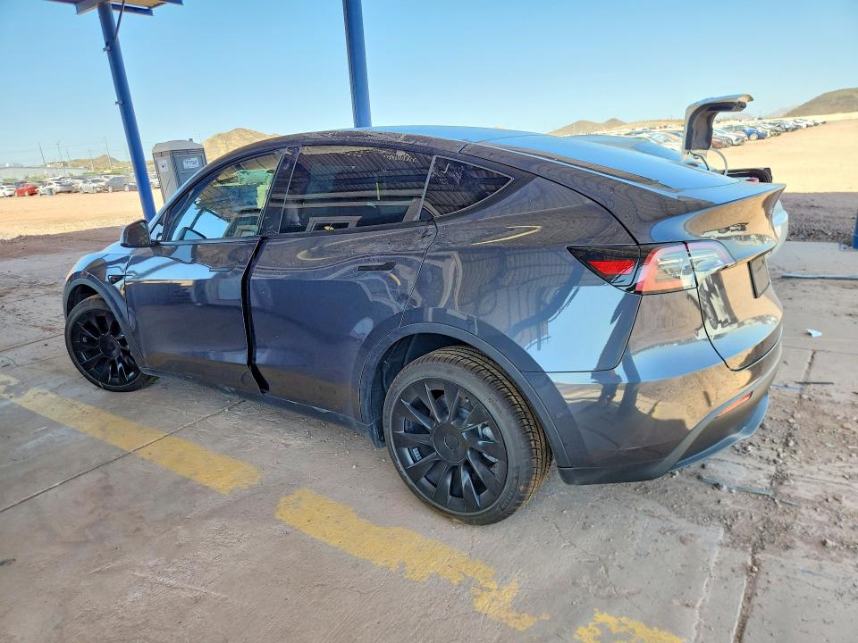 Продажа на аукционе авто 2022 Tesla Model Y, vin: 7SAYGDEE4NF411469, номер лота: 54871176