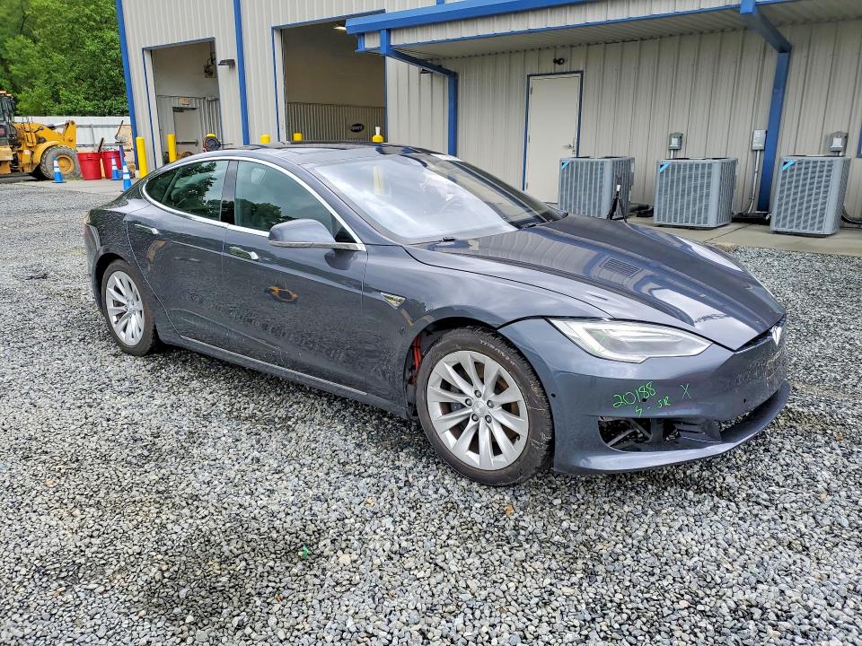 Aukcja sprzedaży 2016 Tesla Model S, vin: 5YJSA1E15GF153790, numer aukcji: 52766856