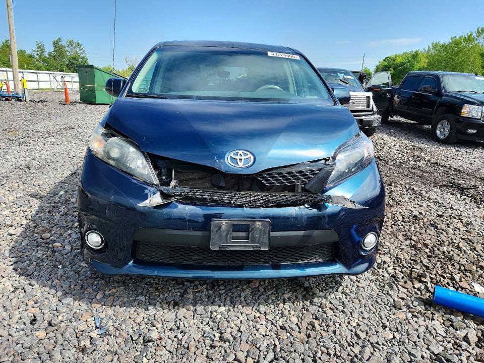 53724466 :رقم المزاد ، 5TDXK3DC9BS115338 vin ، 2011 Toyota Sienna مزاد بيع