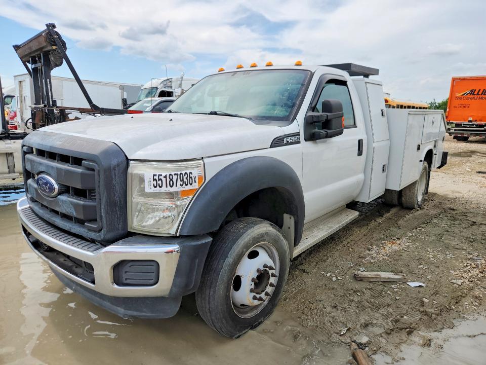 2015 Ford F550 მანქანა იყიდება აუქციონზე, vin: 1FDUF5GY5FEC42539, აუქციონის ნომერი: 55187936