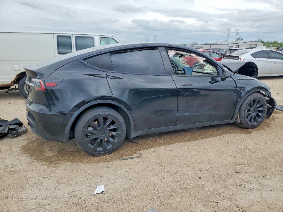 2022 Tesla Model Y მანქანა იყიდება აუქციონზე, vin: 7SAYGDEEXNF320786, აუქციონის ნომერი: 53776636
