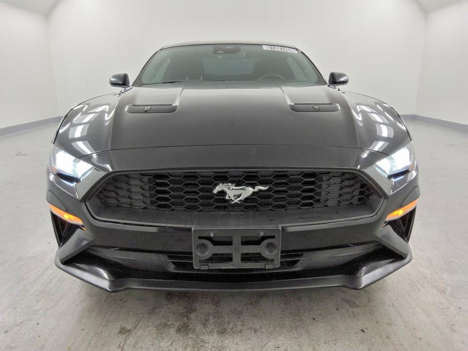 51381456 :رقم المزاد ، 1FA6P8TH0M5108574 vin ، 2021 Ford Mustang مزاد بيع