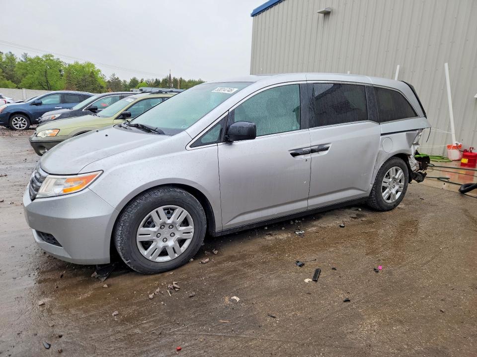 53014746 :رقم المزاد ، 5FNRL5H21BB090331 vin ، 2011 Honda Odyssey مزاد بيع