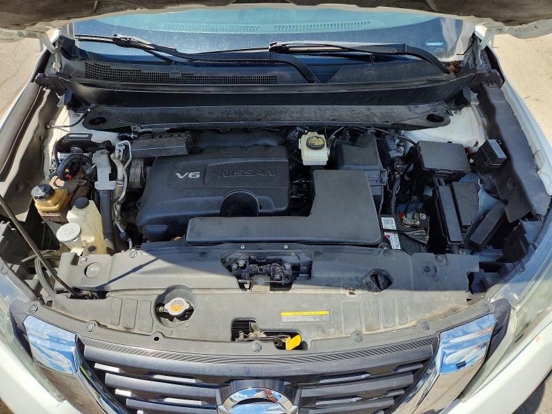 53533056 :رقم المزاد ، 5N1DR2MMXHC675425 vin ، 2017 Nissan Pathfinder مزاد بيع