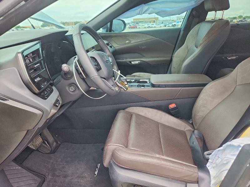 54963776 :رقم المزاد ، 2T2BBMCA9SC070745 vin ، 2025 Lexus Rx 350h مزاد بيع