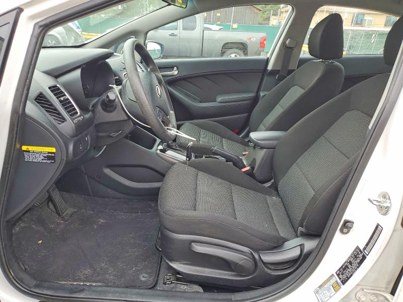 53822426 :رقم المزاد ، 3KPFK4A7XHE144178 vin ، 2017 Kia Forte مزاد بيع