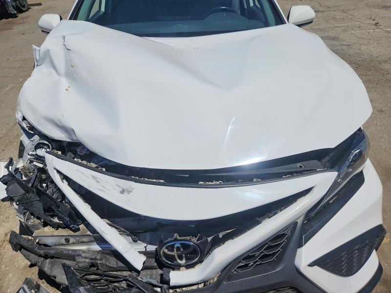 Продажа на аукционе авто 2024 Toyota Camry, vin: 4T1G11AK6RU228054, номер лота: 53849526
