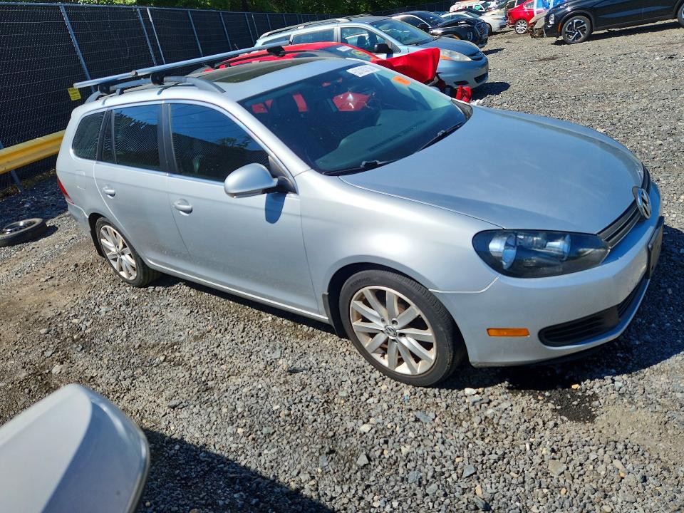 53765736 :رقم المزاد ، 3VWPZ7AJ3BM638387 vin ، 2011 Volkswagen Jetta مزاد بيع