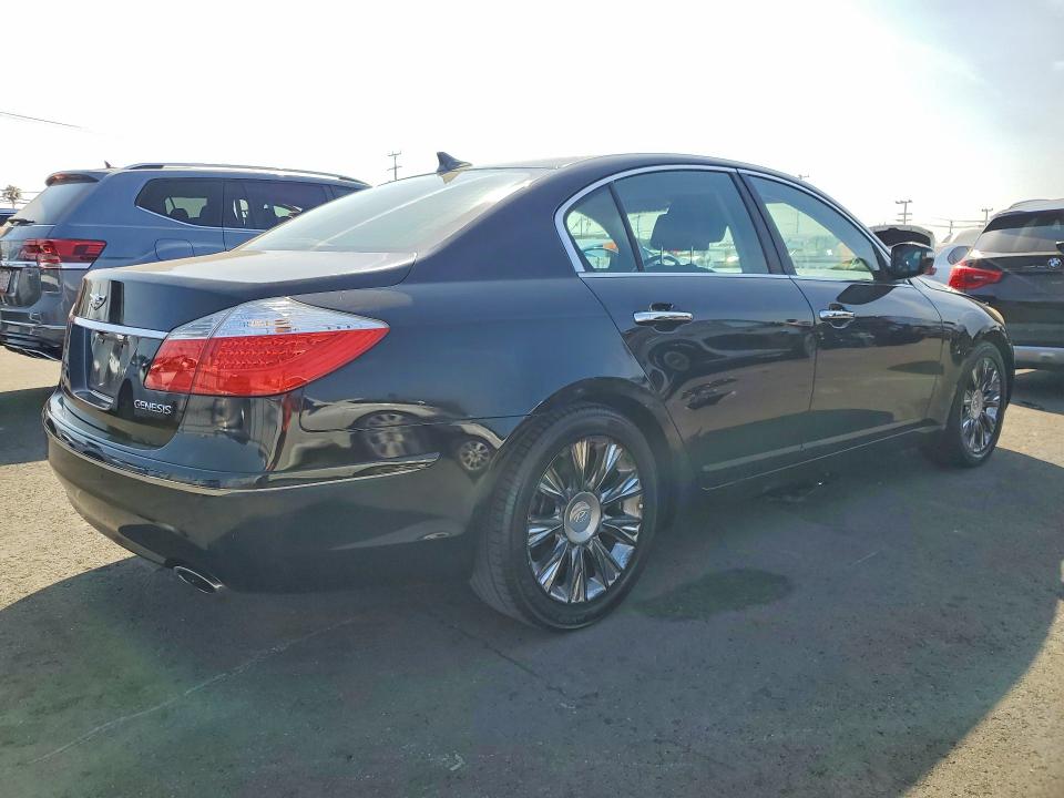 2009 Hyundai Genesis მანქანა იყიდება აუქციონზე, vin: KMHGC46E29U039206, აუქციონის ნომერი: 52970236