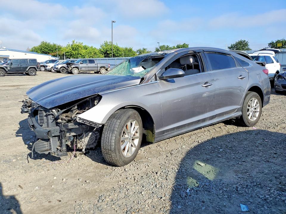2019 Hyundai Sonata მანქანა იყიდება აუქციონზე, vin: 5NPE24AF8KH821122, აუქციონის ნომერი: 52162636