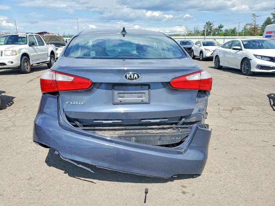 55233506 :رقم المزاد ، KNAFK4A6XG5567938 vin ، 2016 Kia Forte مزاد بيع