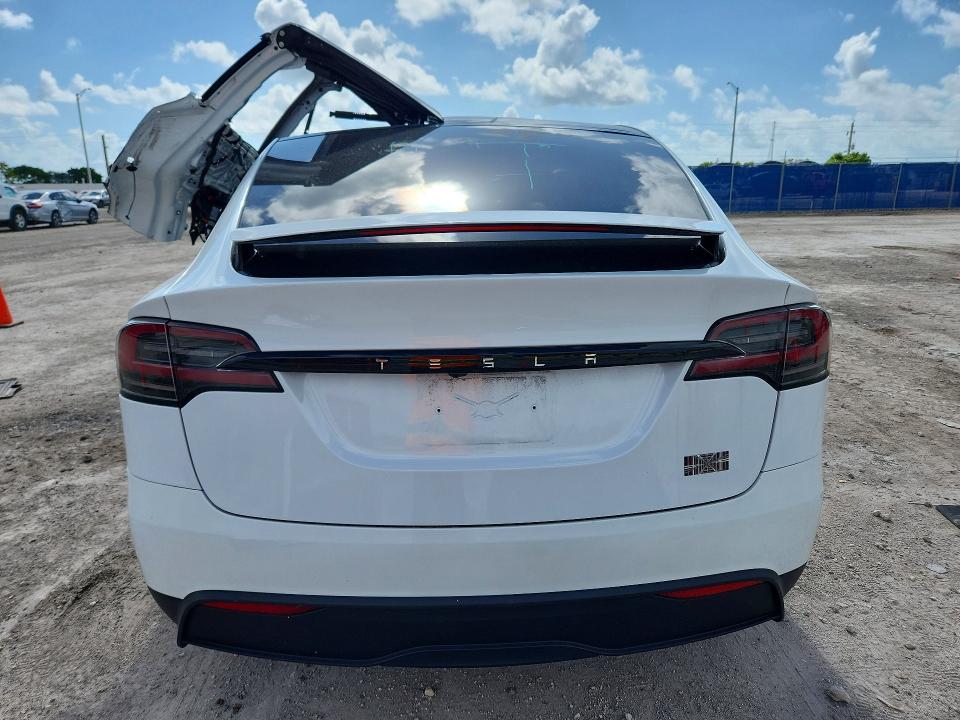 Продаж на аукціоні авто 2024 Tesla Model X, vin: 7SAXCBE60RF439361, номер лоту: 52810436