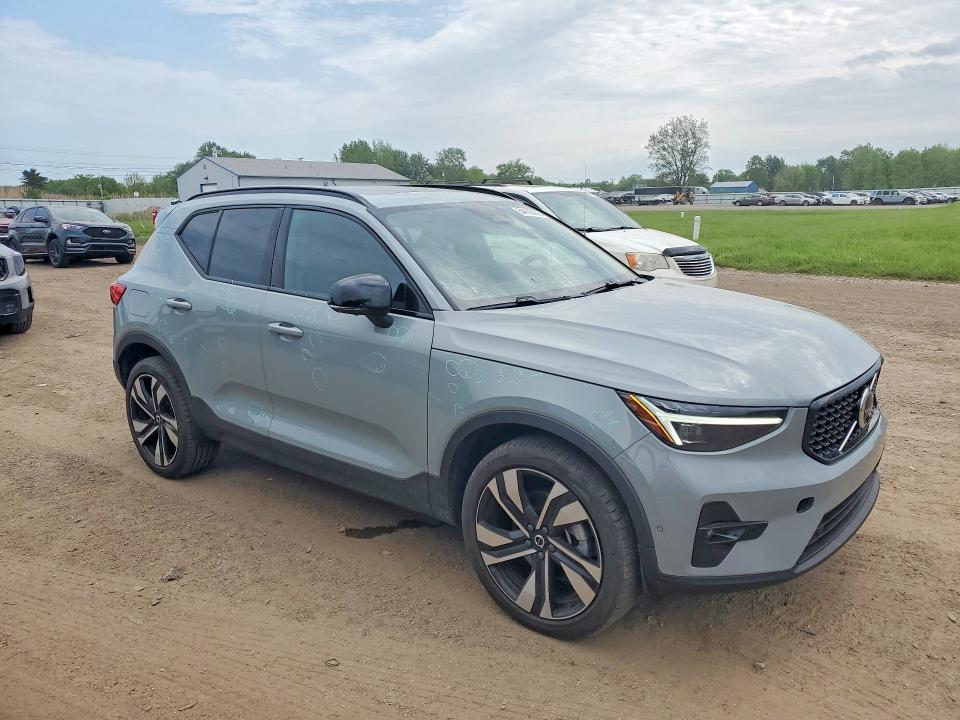 Продажа на аукционе авто 2024 Volvo Xc40, vin: YV4L12UM0R2251683, номер лота: 54142476