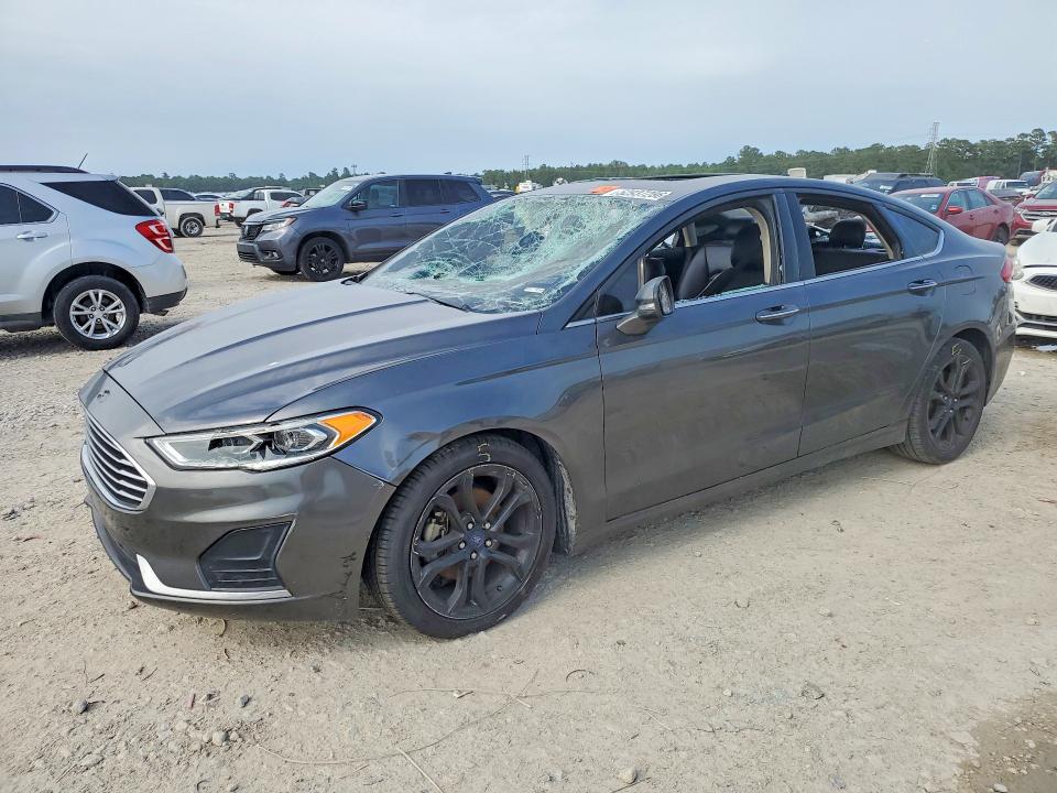 52937286 :رقم المزاد ، 3FA6P0CDXLR216050 vin ، 2020 Ford Fusion مزاد بيع