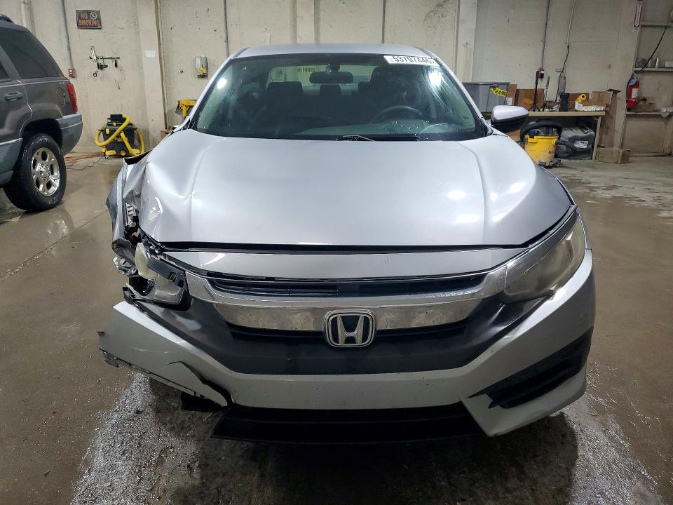 Продажа на аукционе авто 2016 Honda Civic, vin: 19XFC2F5XGE009483, номер лота: 53707446