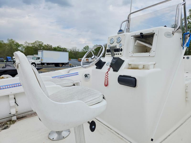 2003 Sea Ray Boat მანქანა იყიდება აუქციონზე, vin: P10GP145C303, აუქციონის ნომერი: 67178095
