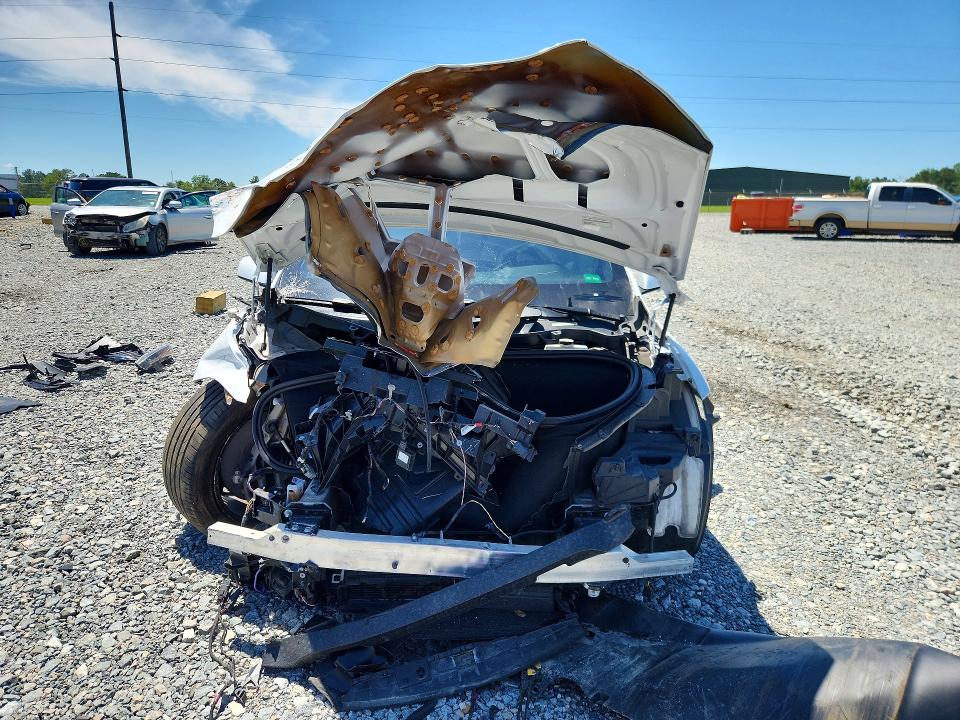 53884756 :رقم المزاد ، 7SAXCAE51NF357053 vin ، 2022 Tesla Model X مزاد بيع