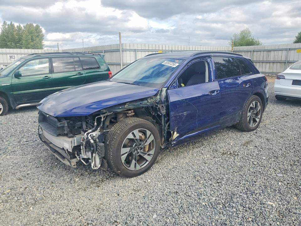 55507256 :رقم المزاد ، WA1AAAGE2NB022824 vin ، 2022 Audi E-tron مزاد بيع