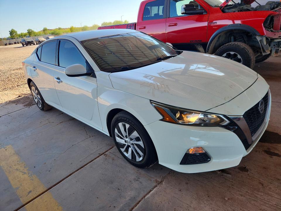 2020 Nissan Altima მანქანა იყიდება აუქციონზე, vin: 1N4BL4BVXLN322450, აუქციონის ნომერი: 53453046