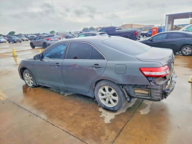 54678556 :رقم المزاد ، 4T4BF3EK4BR144554 vin ، 2011 Toyota Camry مزاد بيع