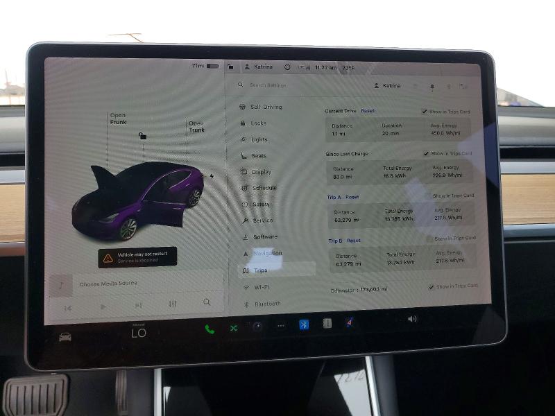 52228206 :رقم المزاد ، 5YJ3E1EA7JF020478 vin ، 2018 Tesla Model 3 مزاد بيع