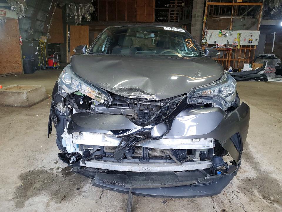Продажа на аукционе авто 2018 Toyota C-hr, vin: NMTKHMBX8JR008444, номер лота: 53725576