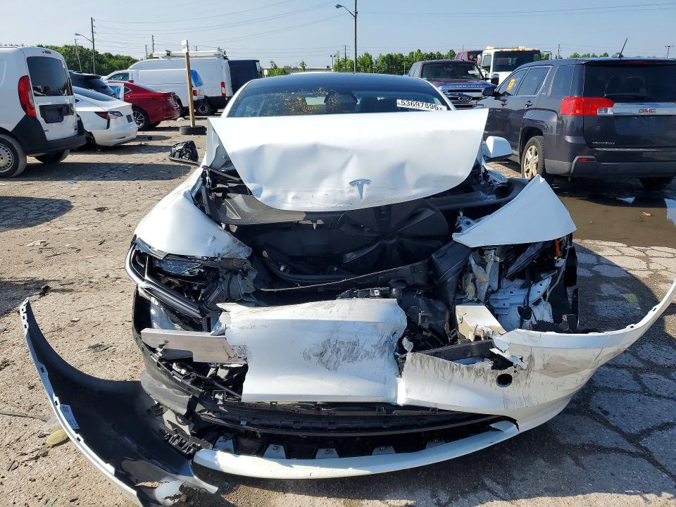 Продажа на аукционе авто 2024 Tesla Model 3, vin: 5YJ3E1EB9RF734262, номер лота: 53697896
