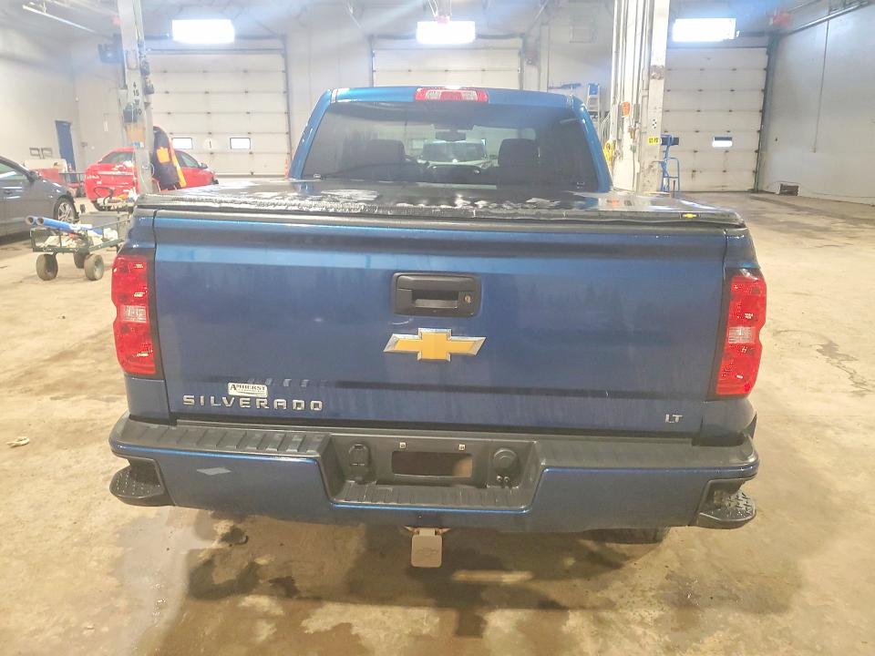 51789316 :رقم المزاد ، 3GCUKREC3JG120911 vin ، 2018 Chevrolet Silverado مزاد بيع