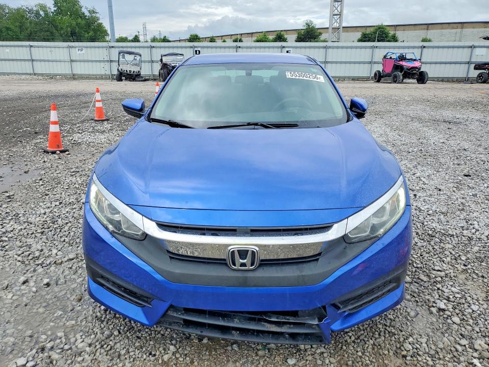 Продаж на аукціоні авто 2018 Honda Civic, vin: 2HGFC2F58JH585151, номер лоту: 55300256
