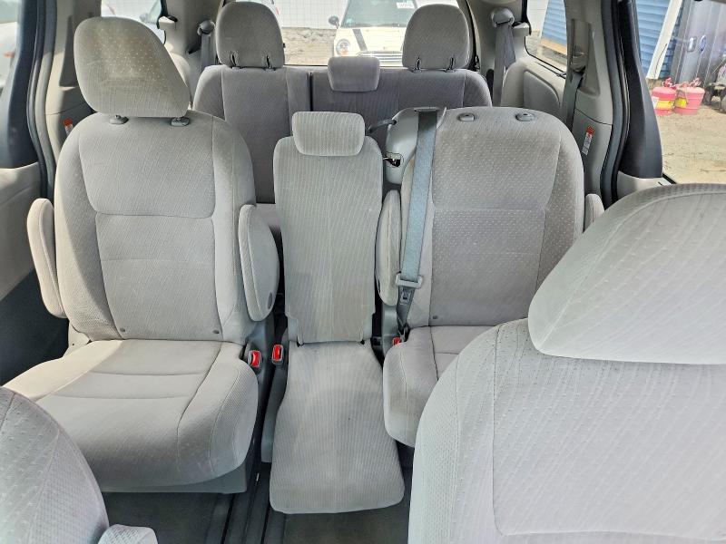 2017 Toyota Sienna მანქანა იყიდება აუქციონზე, vin: 5TDKZ3DC7HS875654, აუქციონის ნომერი: 54018916
