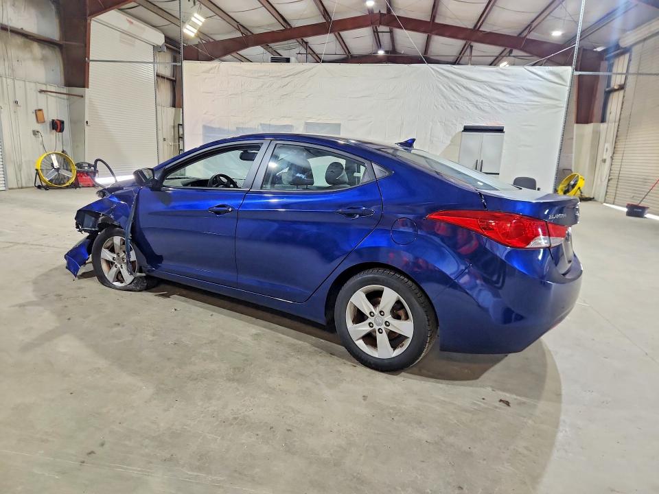 53369586 :رقم المزاد ، KMHDH4AE0DU682867 vin ، 2013 Hyundai Elantra مزاد بيع