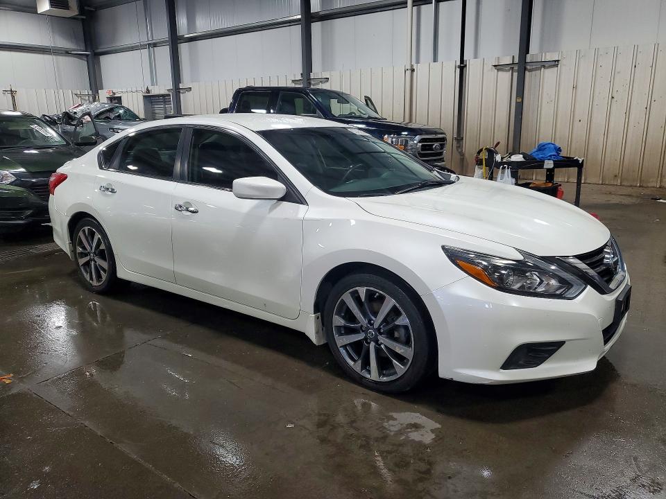 2016 Nissan Altima მანქანა იყიდება აუქციონზე, vin: 1N4AL3AP2GC282701, აუქციონის ნომერი: 52483966