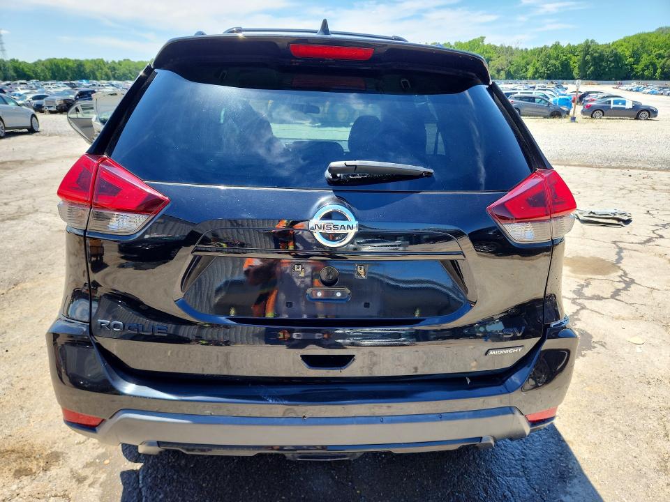 52515666 :رقم المزاد ، 5N1AT2MT0JC815550 vin ، 2018 Nissan Rogue مزاد بيع