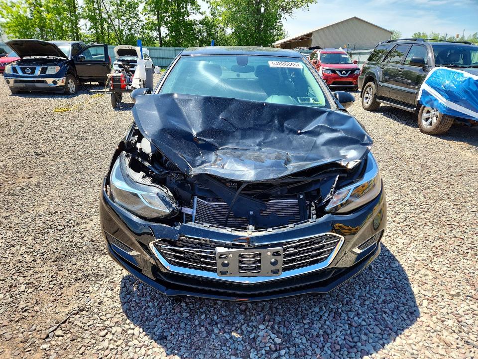 54806046 :رقم المزاد ، 1G1BF5SM2H7111522 vin ، 2017 Chevrolet Cruze مزاد بيع
