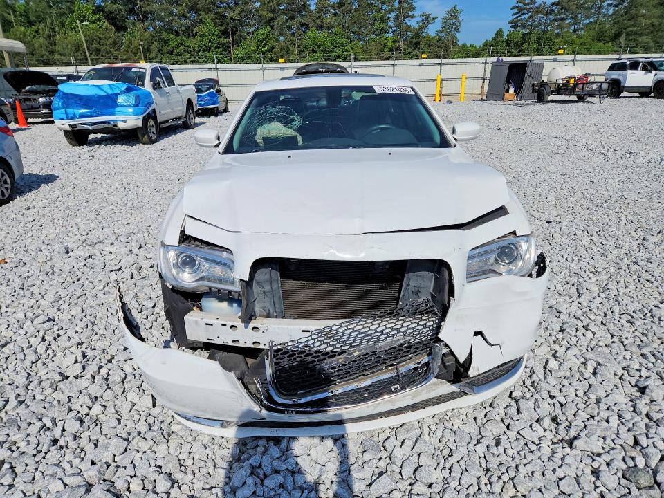 53821036 :رقم المزاد ، 2C3CCAAG1FH749209 vin ، 2015 Chrysler 300 مزاد بيع