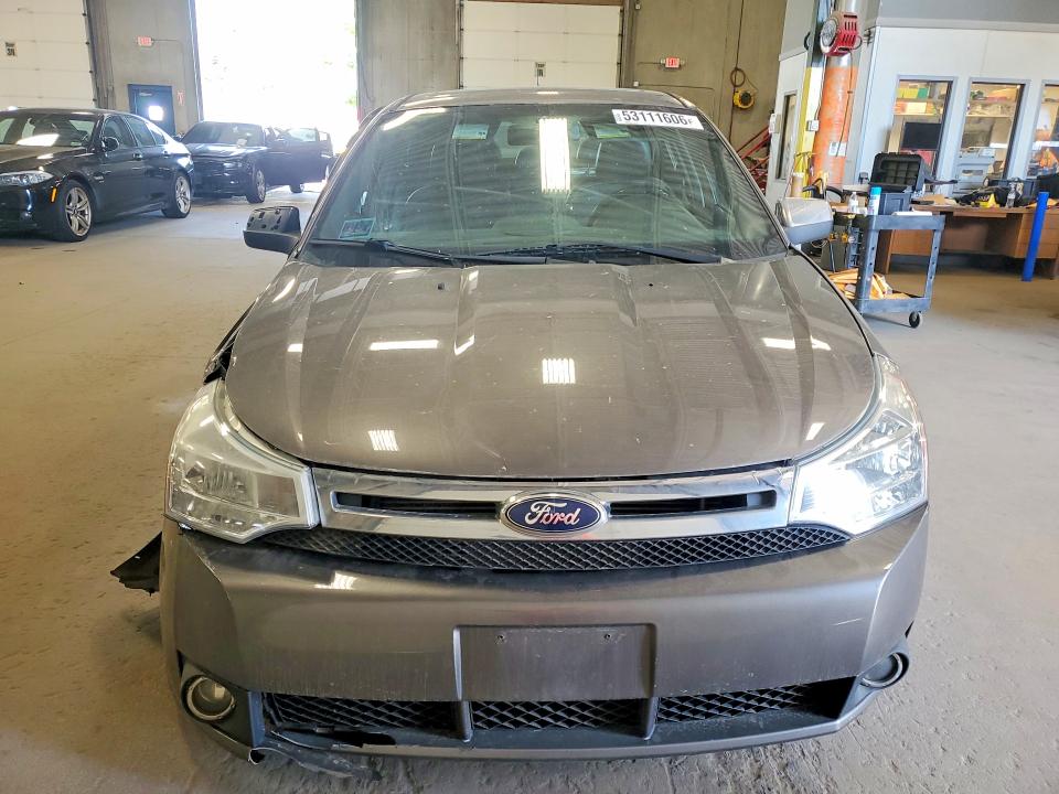 53111606 :رقم المزاد ، 1FAHP3HN5AW264142 vin ، 2010 Ford Focus مزاد بيع
