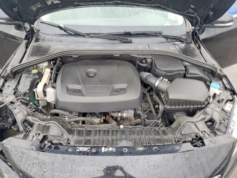 2017 Volvo S60 მანქანა იყიდება აუქციონზე, vin: LYV402TM6HB128639, აუქციონის ნომერი: 52393796