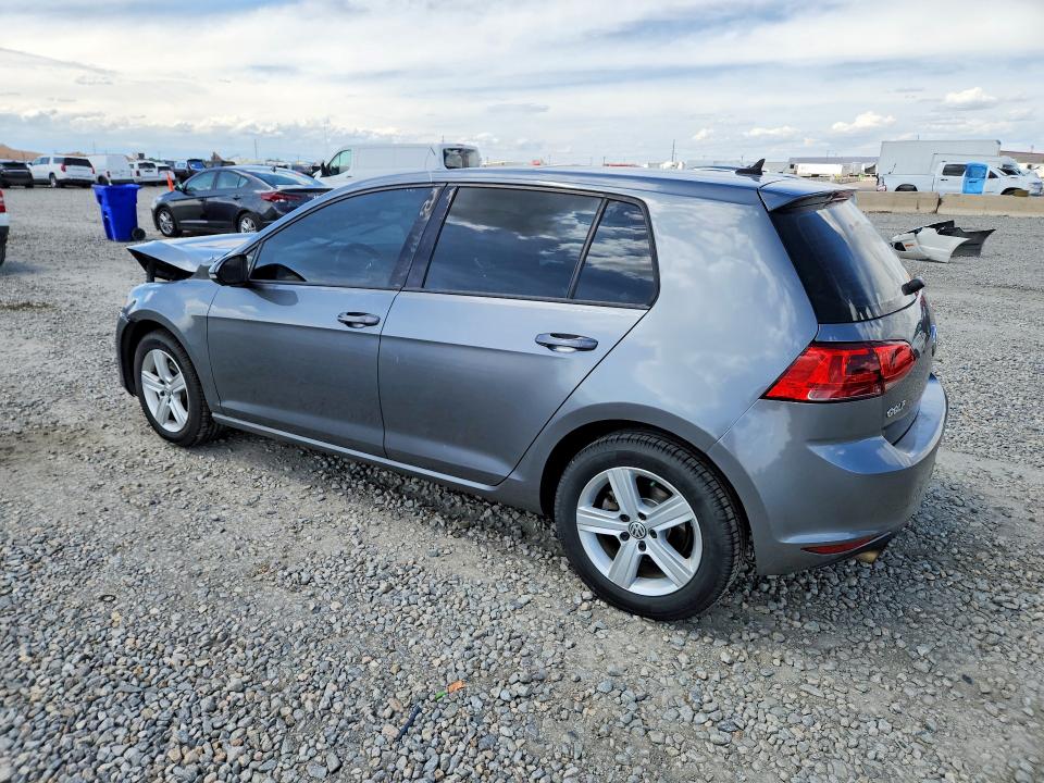 55118606 :رقم المزاد ، 3VW217AU2HM062103 vin ، 2017 Volkswagen Golf مزاد بيع