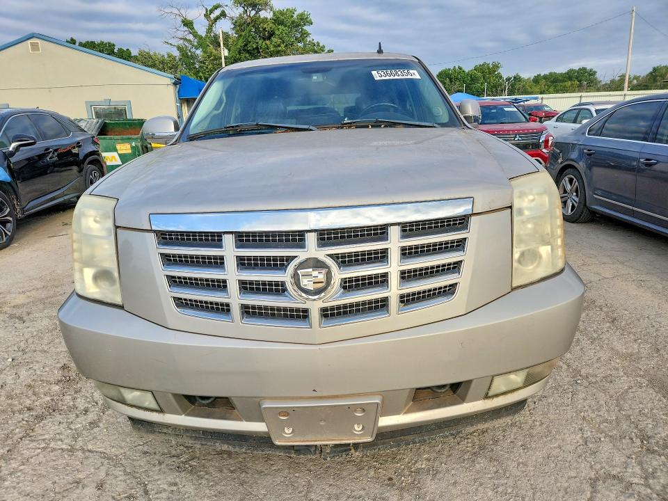 53668356 :رقم المزاد ، 1GYFK63877R195510 vin ، 2007 Cadillac Escalade مزاد بيع