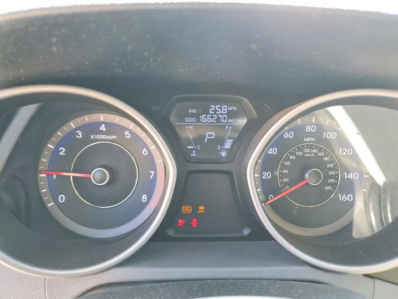 52251756 :رقم المزاد ، KMHDH4AE0DU685428 vin ، 2013 Hyundai Elantra مزاد بيع