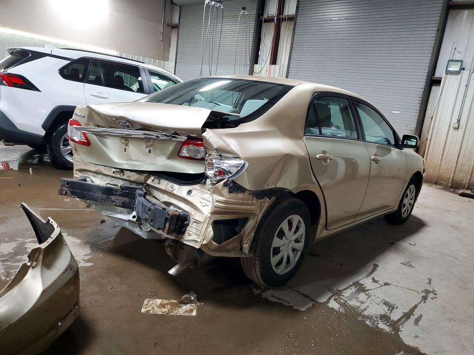 2011 Toyota Corolla მანქანა იყიდება აუქციონზე, vin: 2T1BU4EE5BC594795, აუქციონის ნომერი: 51896996