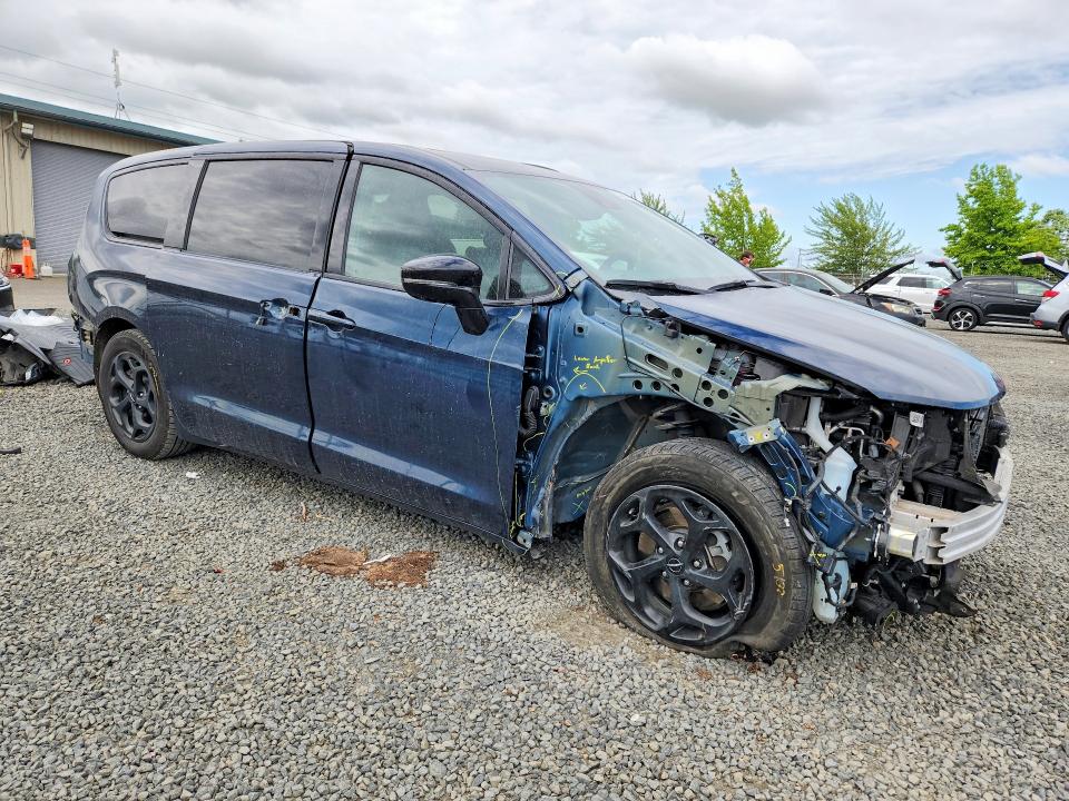 53837196 :رقم المزاد ، 2C4RC1S75RR103433 vin ، 2024 Chrysler Pacifica مزاد بيع