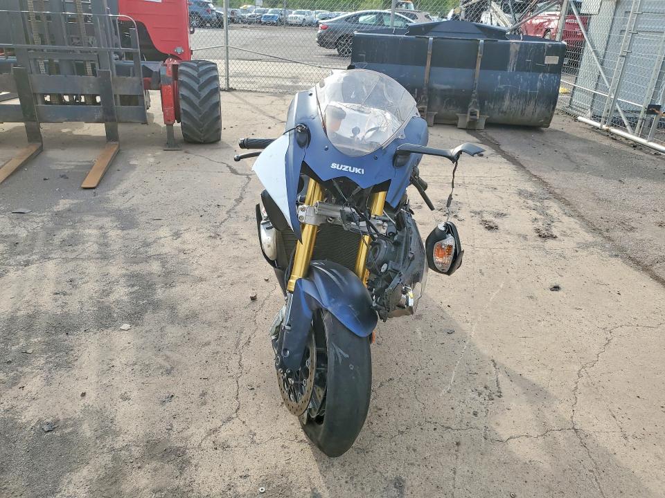 2023 Suzuki Gsx-r750 მანქანა იყიდება აუქციონზე, vin: JS1GR7MA7P7101449, აუქციონის ნომერი: 53070766